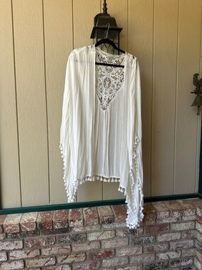 Cost Plus World Market White Crochet Lace Top